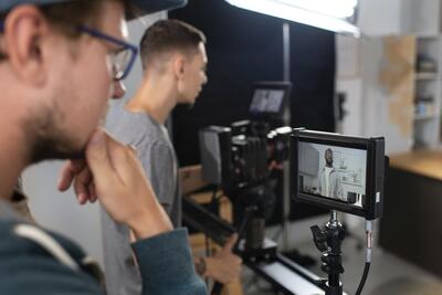 Quanto custa um vídeo profissional? Veja o que afeta o valor | Videofy